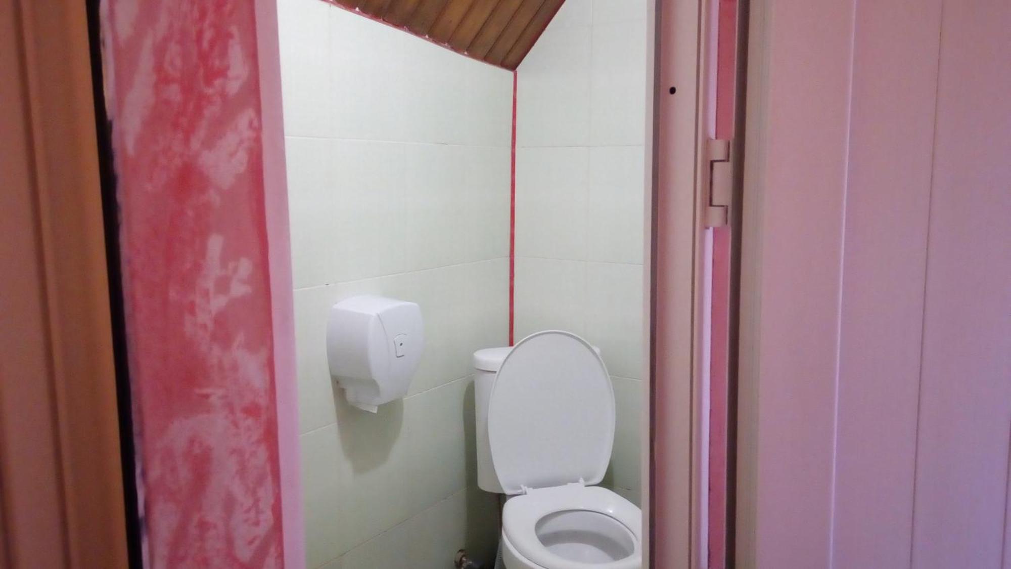 Hotel Isani ティビリシ 部屋 写真