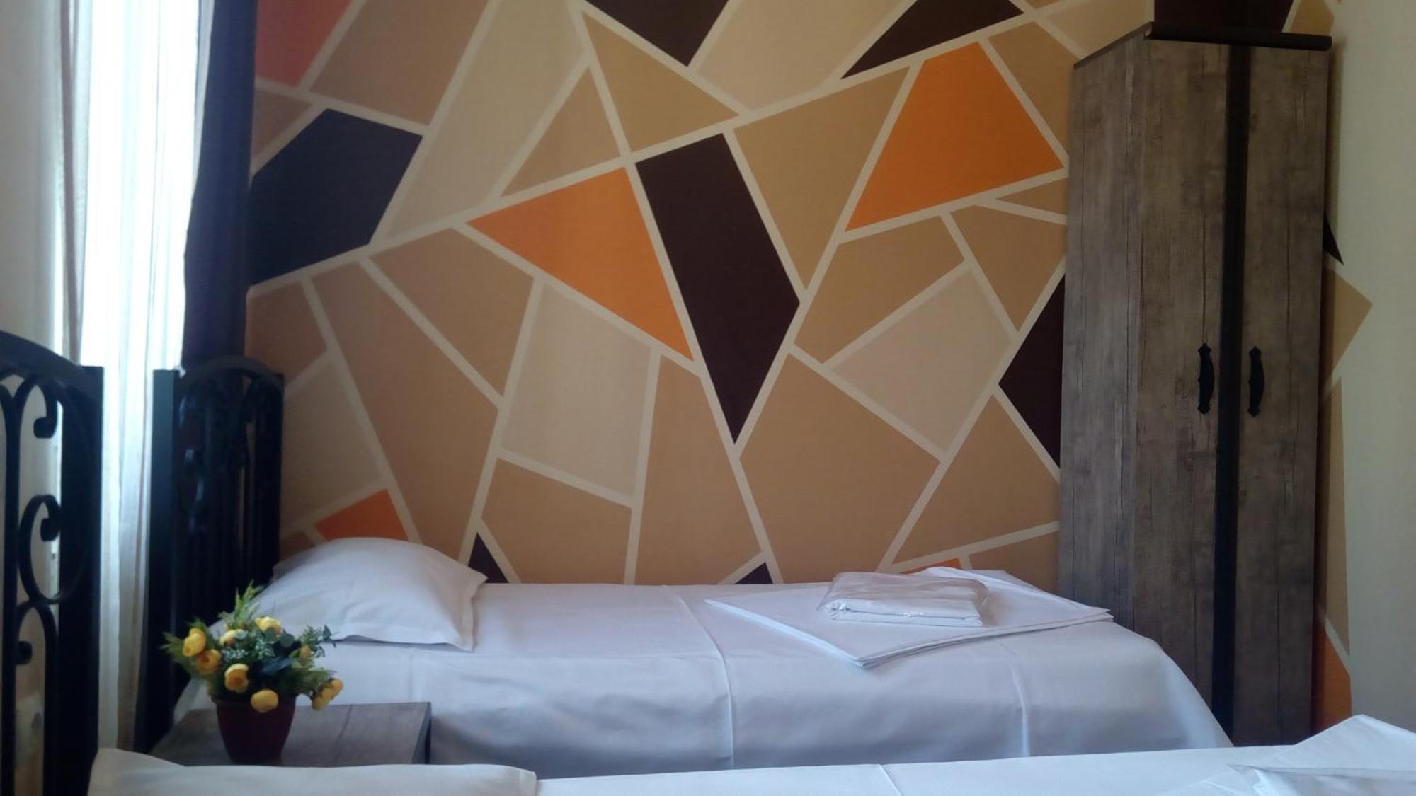 Hotel Isani ティビリシ 部屋 写真
